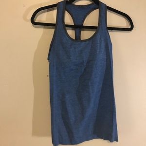 Lululemon tank